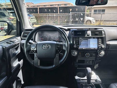 Used 2023 Toyota 4Runner 40th Anniversary SE AWD/4WD image 14
