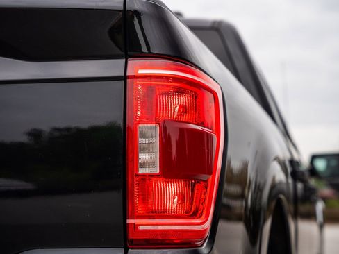 Used 2023 Ford F150 XLT RWD image 20