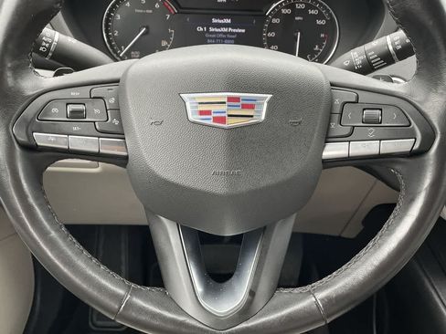 Certified 2022 Cadillac XT4 Premium Luxury w/ Enhanced Visibility Package AWD/4WD image 10