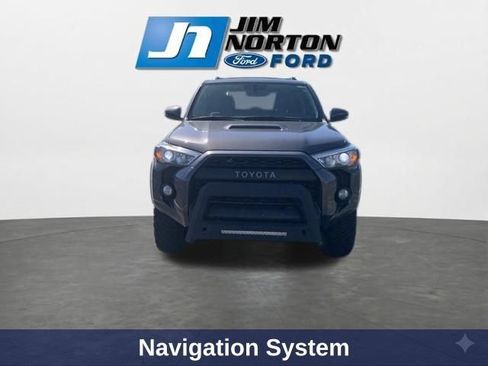 Used 2017 Toyota 4Runner TRD Off-Road Premium AWD/4WD image 3