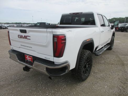 New 2026 GMC Sierra 2500 SLT w/ SLT Premium Package AWD/4WD image 5