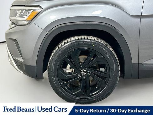 Used 2023 Volkswagen Atlas SE w/ Panoramic Sunroof Package image 33