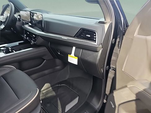 New 2026 Chevrolet Tahoe Premier image 22