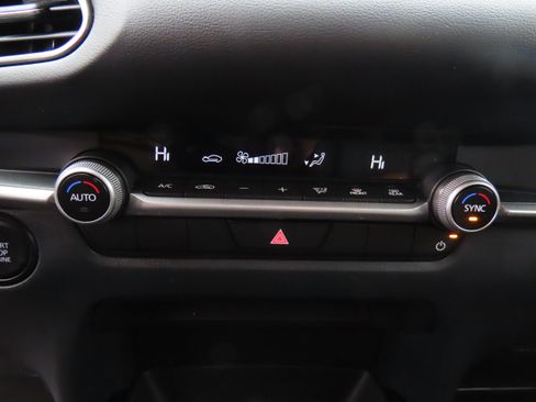 Used 2025 MAZDA CX-30 AWD 2.5 S w/ Select Sport Pkg image 25