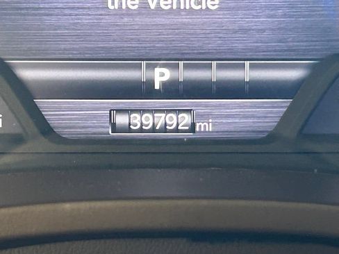 Used 2025 RAM 1500 Laramie AWD/4WD image 48