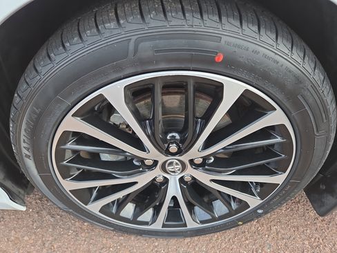 Certified 2022 Toyota Camry XSE image 12