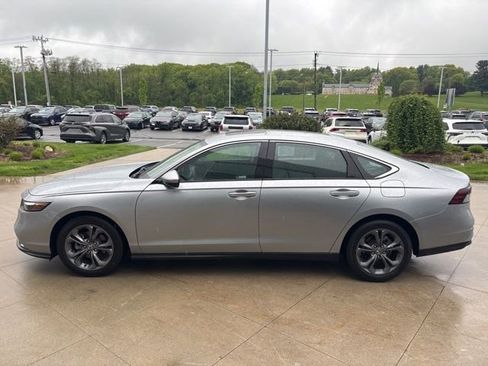 Used 2024 Honda Accord EX image 4