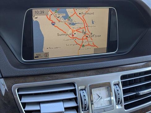 Used 2014 Mercedes-Benz E 350 4MATIC Wagon image 14