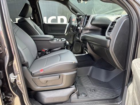 New 2026 RAM 2500 Tradesman image 32