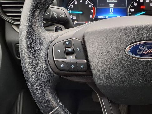 Used 2020 Ford Explorer XLT w/ Comfort Package image 15