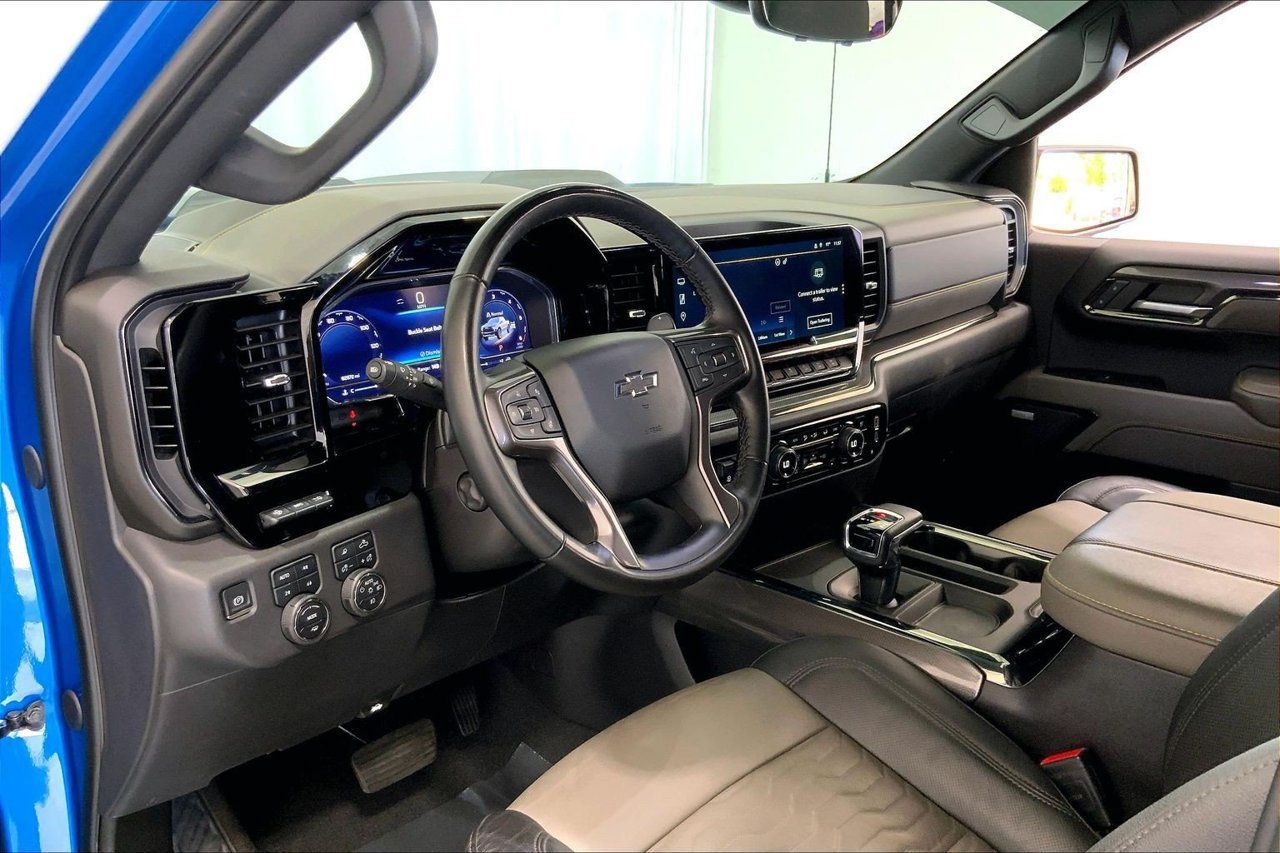 Used 2024 Chevrolet Silverado 1500 ZR2 w/ Technology Package AWD/4WD image 14
