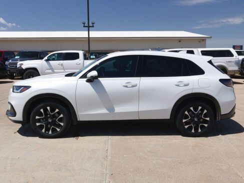 Used 2026 Honda HR-V EX-L image 3
