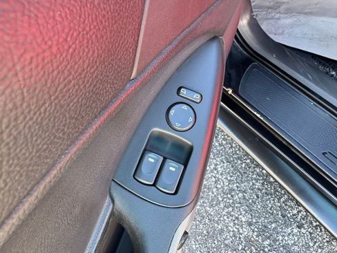 Used 2007 Chevrolet Corvette Coupe RWD image 10