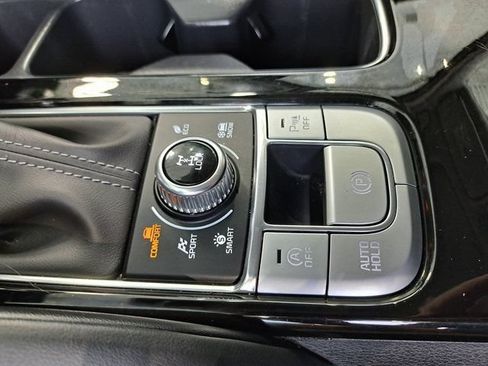 Used 2022 Kia Telluride EX w/ EX Premium Package AWD/4WD image 17