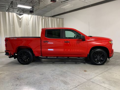 Used 2022 Chevrolet Silverado 1500 Custom w/ Rally Edition AWD/4WD image 12