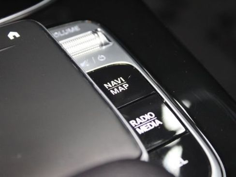 Used 2019 Mercedes-Benz A 220 4MATIC image 24