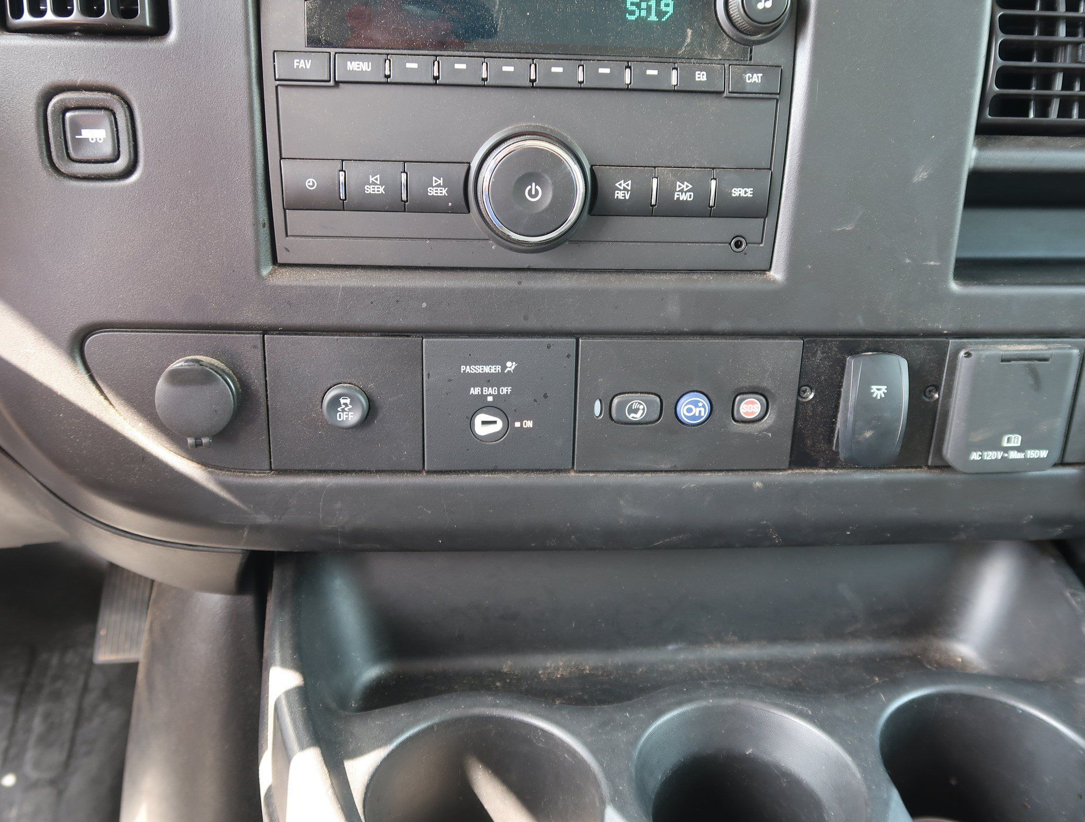 Used 2023 Chevrolet Express 3500 w/ Power Convenience Package RWD image 31