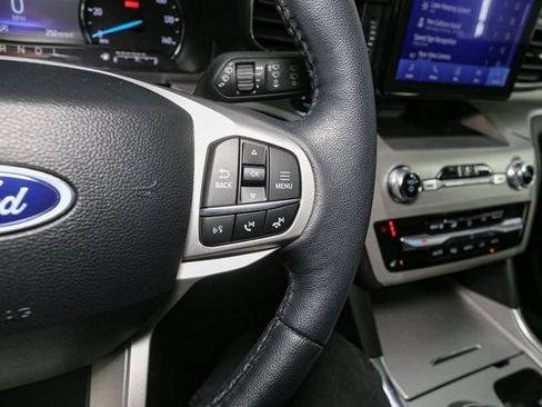 Used 2023 Ford Explorer XLT w/ Equipment Group 202A image 36