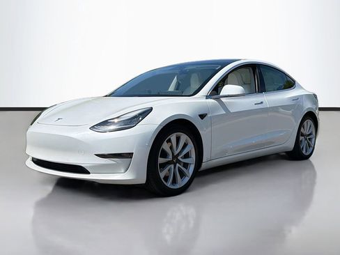Used 2020 Tesla Model 3 RWD image 2