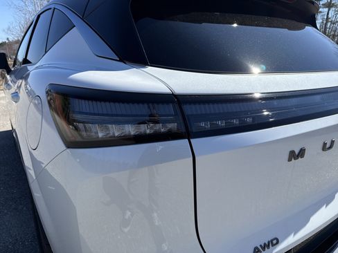 New 2026 Nissan Murano Platinum w/ Cargo Package AWD/4WD image 15