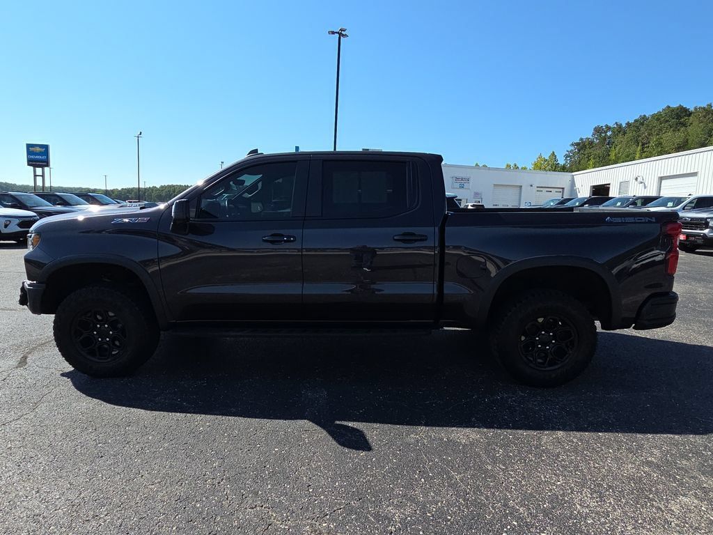 Used 2024 Chevrolet Silverado 1500 ZR2 w/ ZR2 Bison Edition AWD/4WD image 5