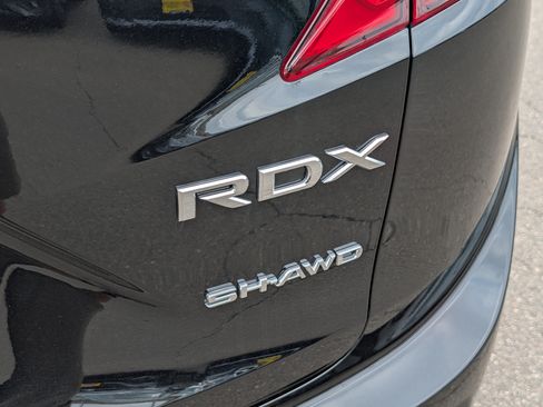 Certified 2025 Acura RDX SH-AWD image 5