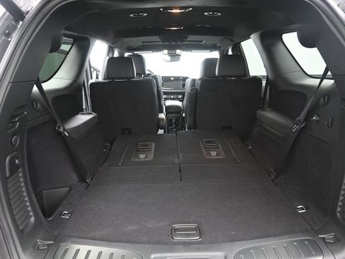 Used 2024 Dodge Durango SRT image 12