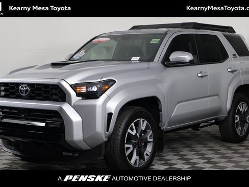 Used 2025 Toyota 4Runner TRD Sport image 1