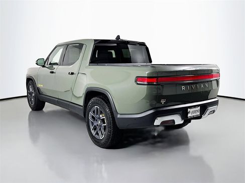 Used 2022 Rivian R1T Launch Edition image 8