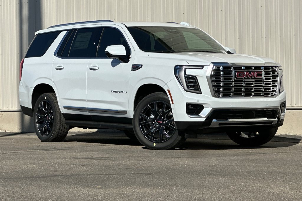 New 2027 GMC Yukon Denali w/ Advanced Technology Package AWD/4WD image 2