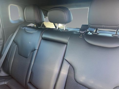 New 2026 Jeep Compass Latitude image 13