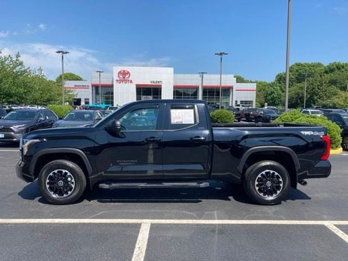 Used 2023 Toyota Tundra SR5 AWD/4WD image 2