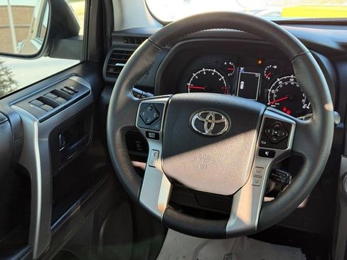 Used 2024 Toyota 4Runner SR5 image 14