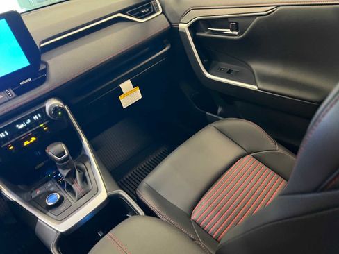 Certified 2025 Toyota RAV4 XSE image 11