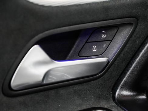Used 2022 Mercedes-Benz CLA 250 image 34