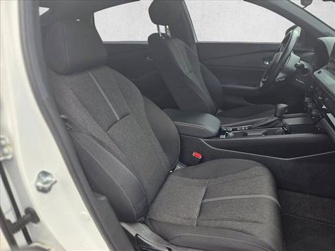 Used 2024 Honda Accord Sport image 12