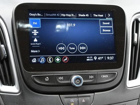 Used 2024 Chevrolet Malibu LT FWD image 15