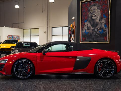 Used 2023 Audi R8 V10 performance AWD/4WD image 12