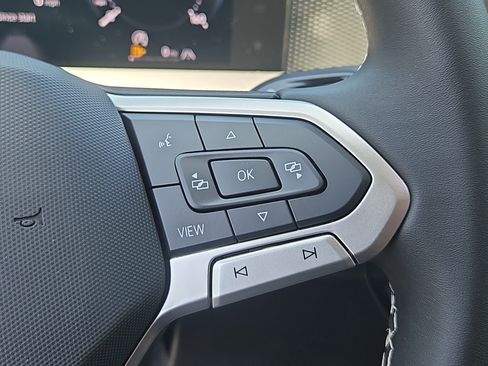 New 2026 Volkswagen Tiguan S AWD/4WD image 11