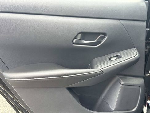 Certified 2025 Nissan Sentra S FWD image 12
