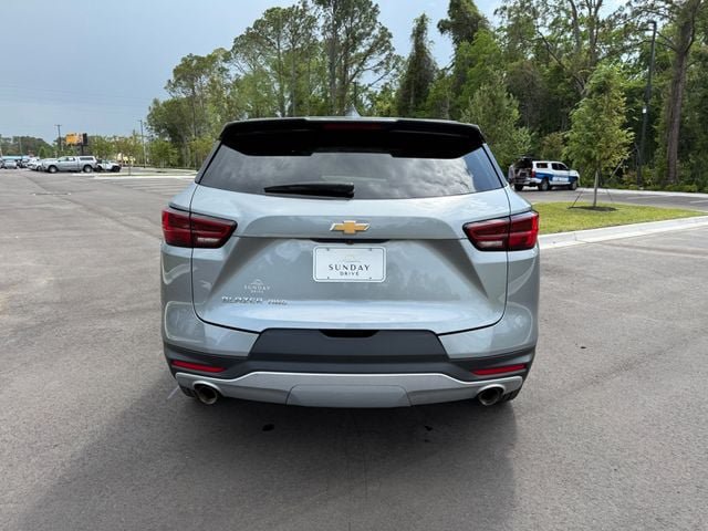 Used 2025 Chevrolet Blazer LT AWD/4WD image 4