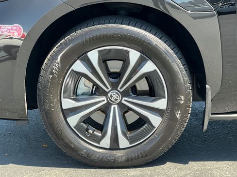 Certified 2023 Toyota bZ4X FWD w/ Weather Package image 31