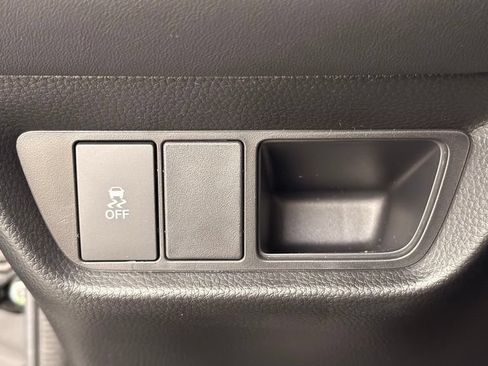 Used 2026 Honda HR-V EX-L image 30