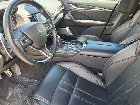 Used 2021 Maserati Levante GTS AWD/4WD image 11