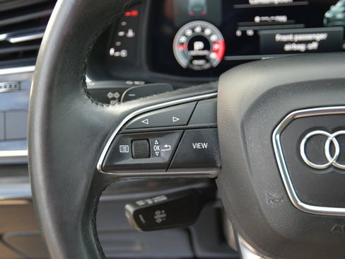 Used 2021 Audi Q7 3.0T Premium Plus image 12