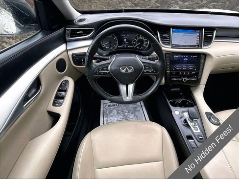Used 2019 INFINITI QX50 Luxe w/ Navigation Package FWD image 5