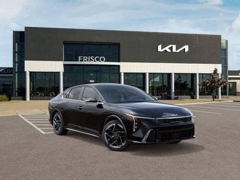 New 2025 Kia K4 GT-Line image 8