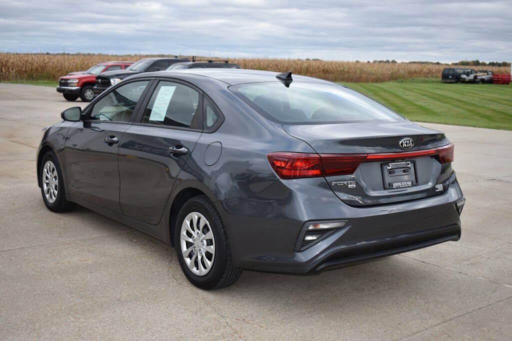 Used 2021 Kia Forte Sedan FWD image 5
