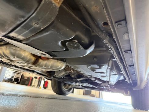Used 2018 Jeep Grand Cherokee Laredo AWD/4WD image 37