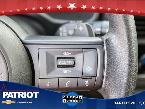 Used 2024 Nissan Rogue SV image 27